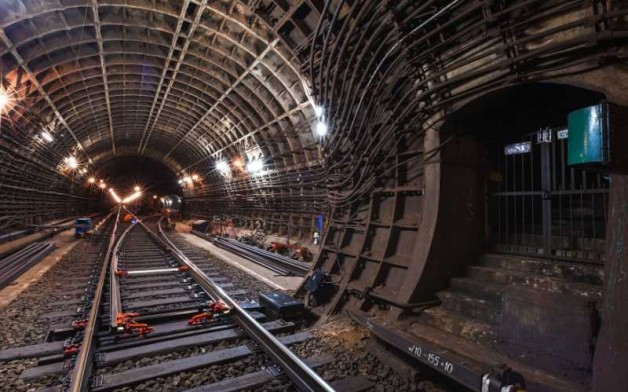 Дебильная тетка в вагоне метро