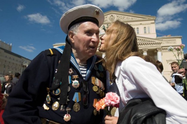 Разные судьбы и одно яблоко